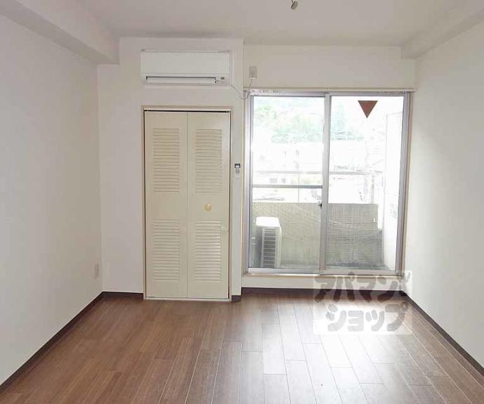 【クレサンテ五条坂】間取