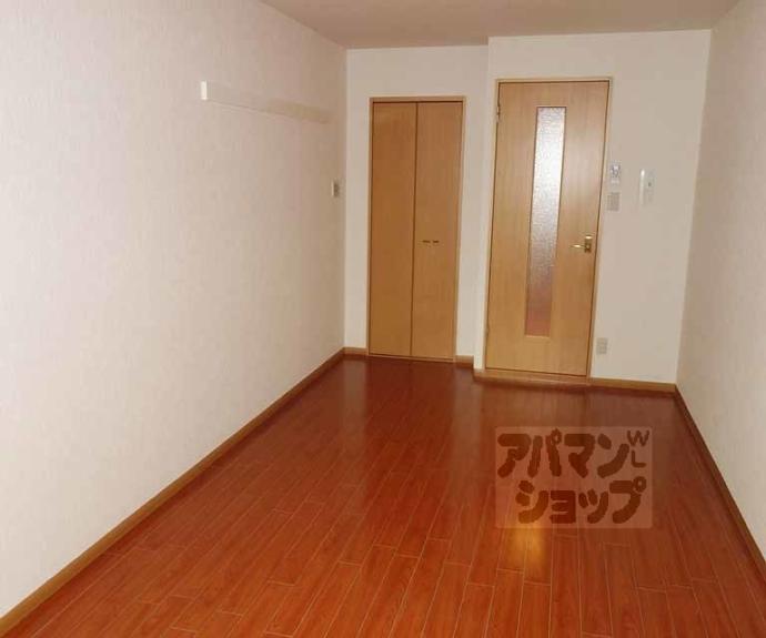 【ビレイユ眞英七条本町】間取