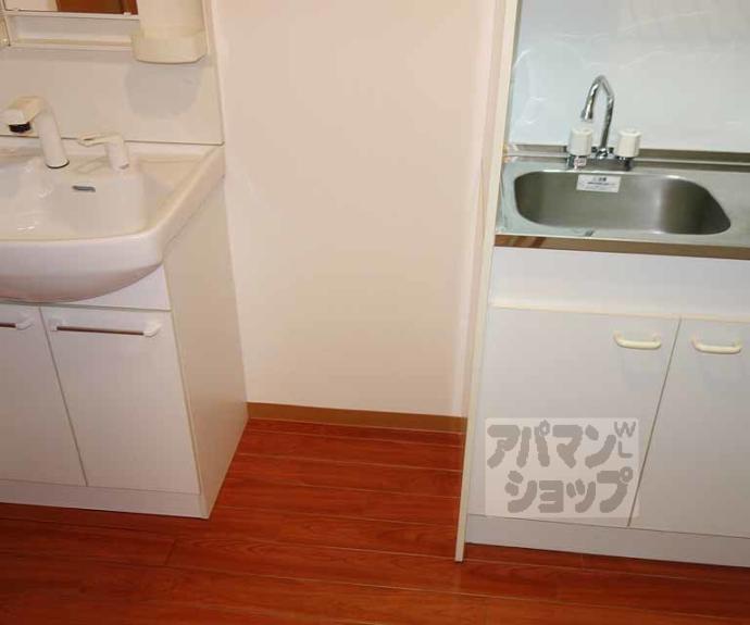 【ビレイユ眞英七条本町】間取