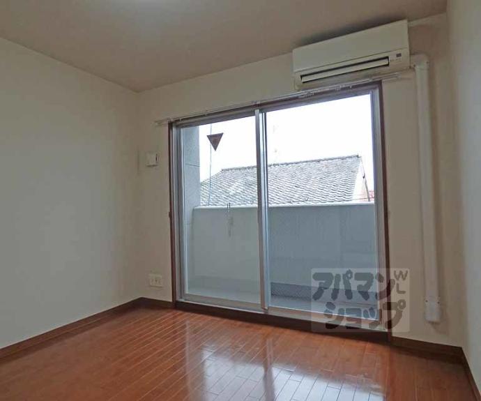 【ＲＯＯＴＳ二条城南】間取