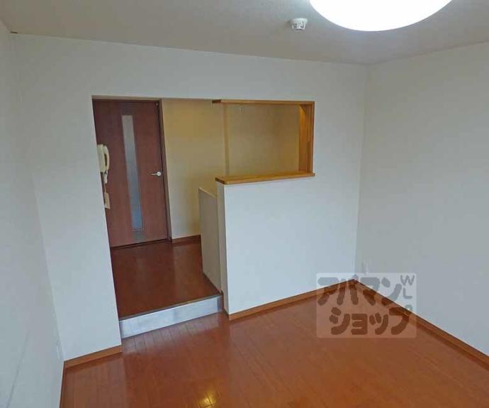 【ＲＯＯＴＳ二条城南】間取