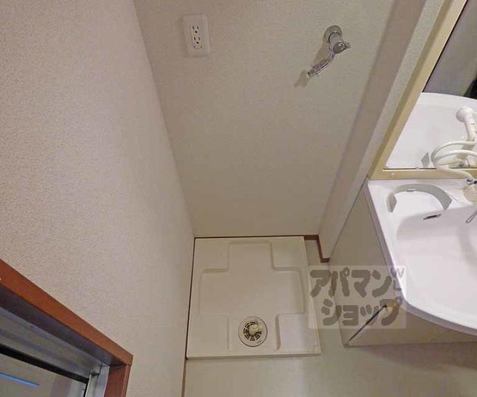 【ＲＯＯＴＳ二条城南】間取