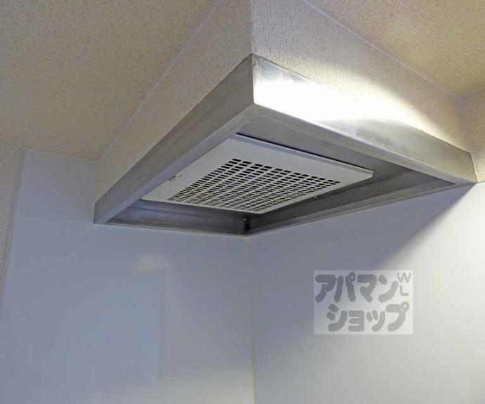 【ＲＯＯＴＳ二条城南】間取