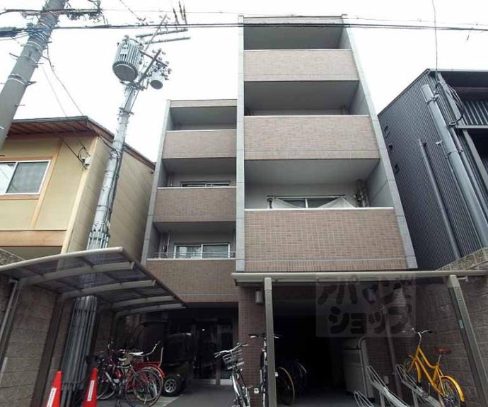 【ROOTS二条城南】間取