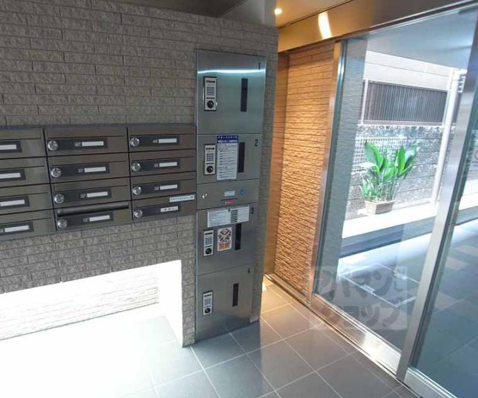 【ROOTS二条城南】間取