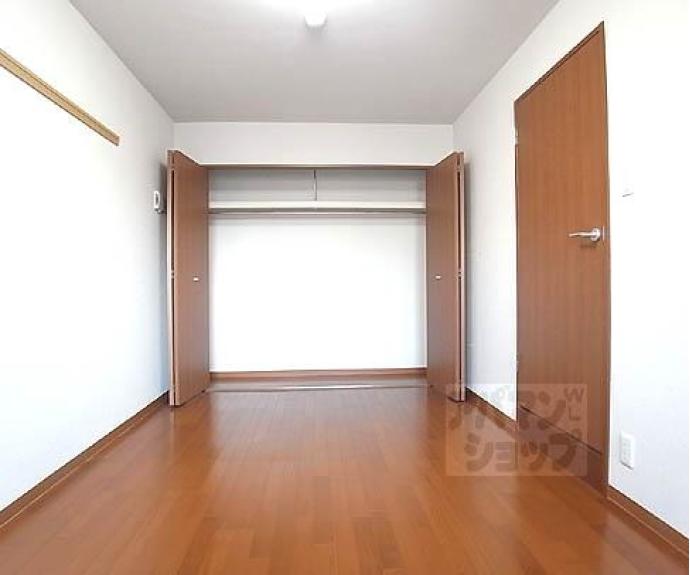 【ROOTS二条城南】間取