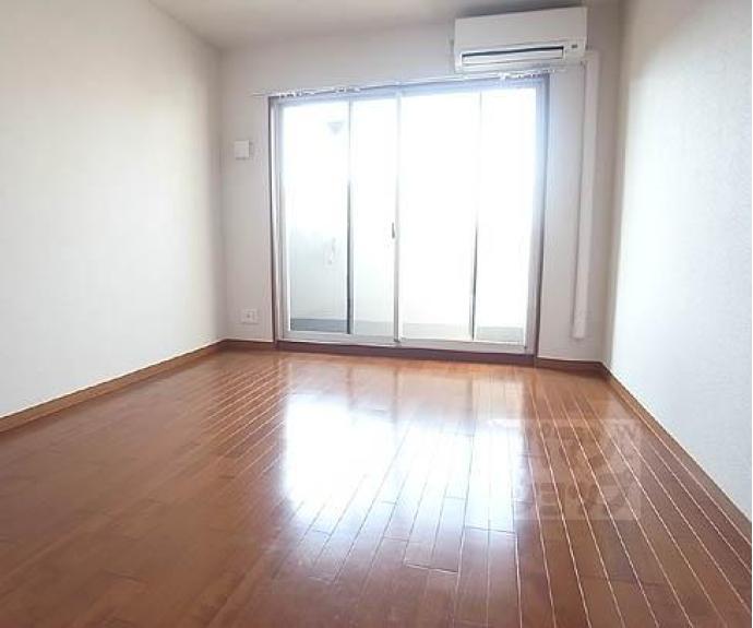 【ROOTS二条城南】間取