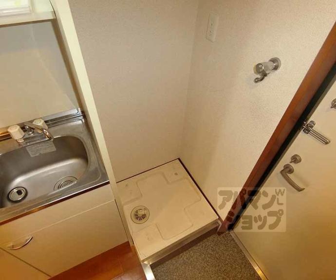 【ＲＯＯＴＳ二条城南】間取