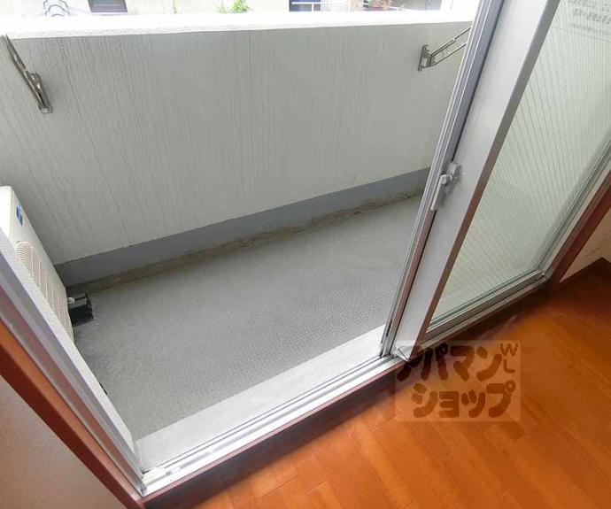 【ＲＯＯＴＳ二条城南】間取