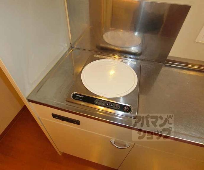 【ＲＯＯＴＳ二条城南】間取