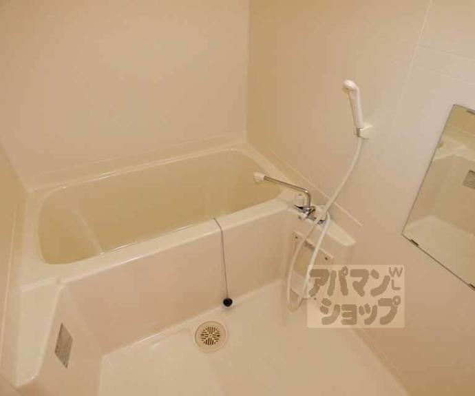 【ROOTS二条城南】間取