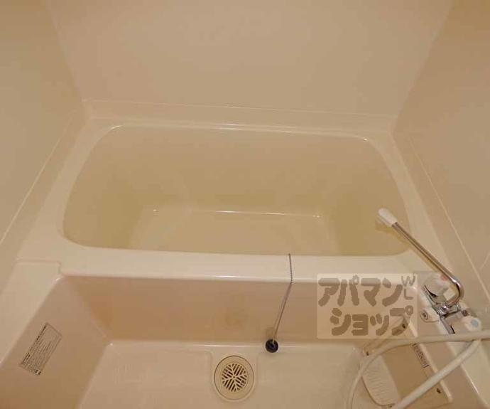 【ROOTS二条城南】間取