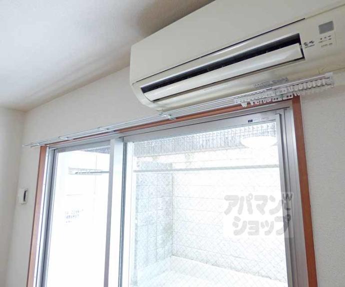 【ROOTS二条城南】間取