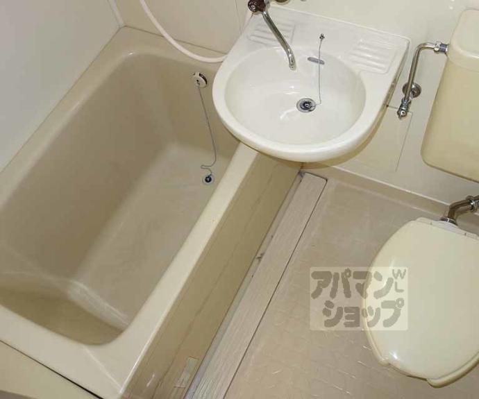 【サリタ五条】間取