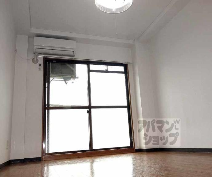 【サリタ五条】間取