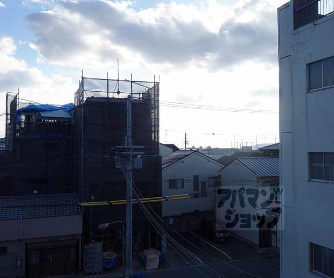 【カーサデ東山】間取