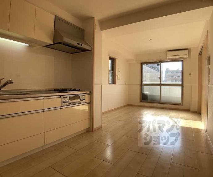 【ハイダウェイ下古城】間取