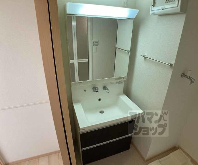 【ハイダウェイ下古城】間取