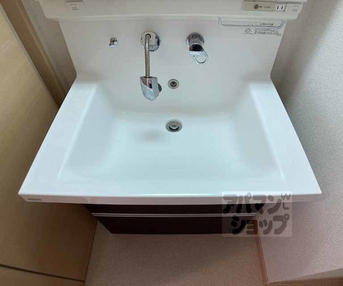 【ハイダウェイ下古城】間取