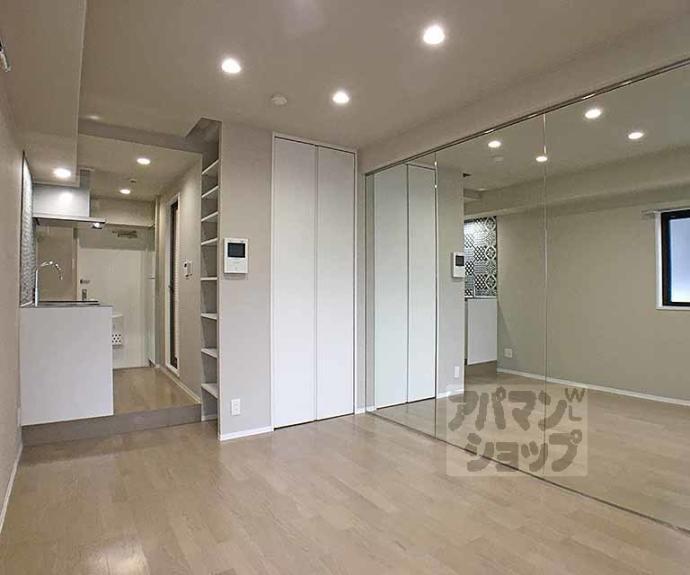 【デ・リード烏丸五条】間取