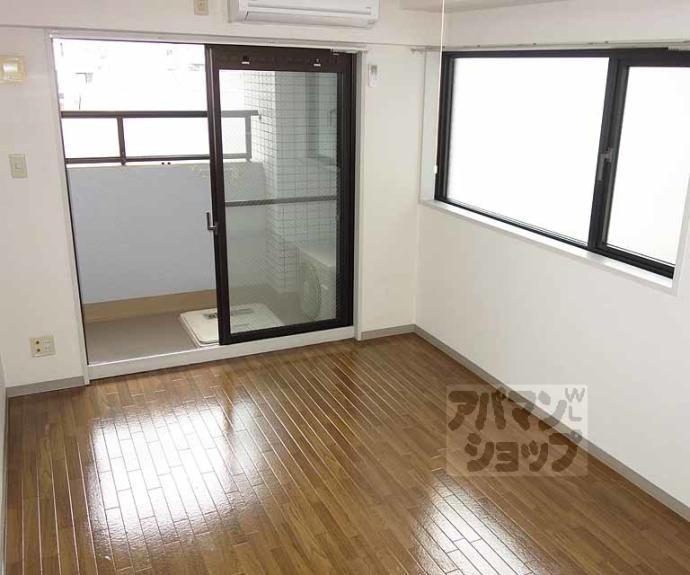 【デ・リード烏丸五条】間取