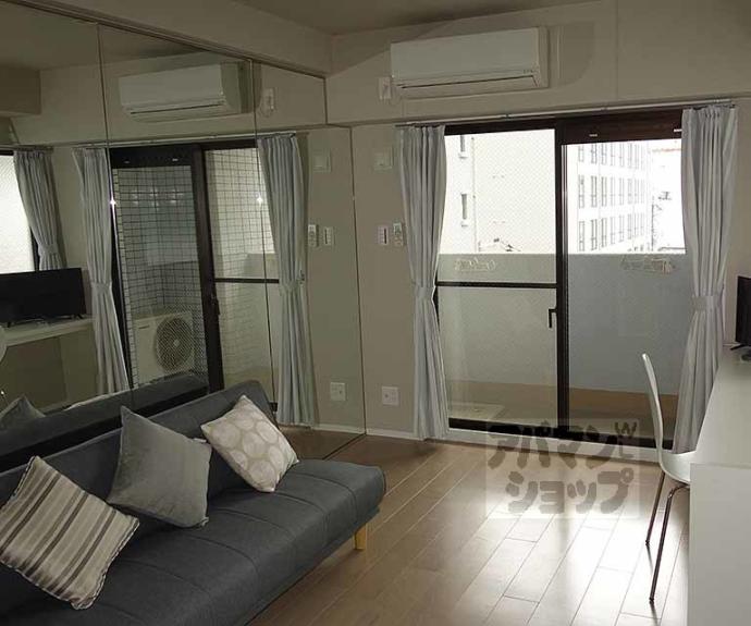 【デ・リード烏丸五条】間取