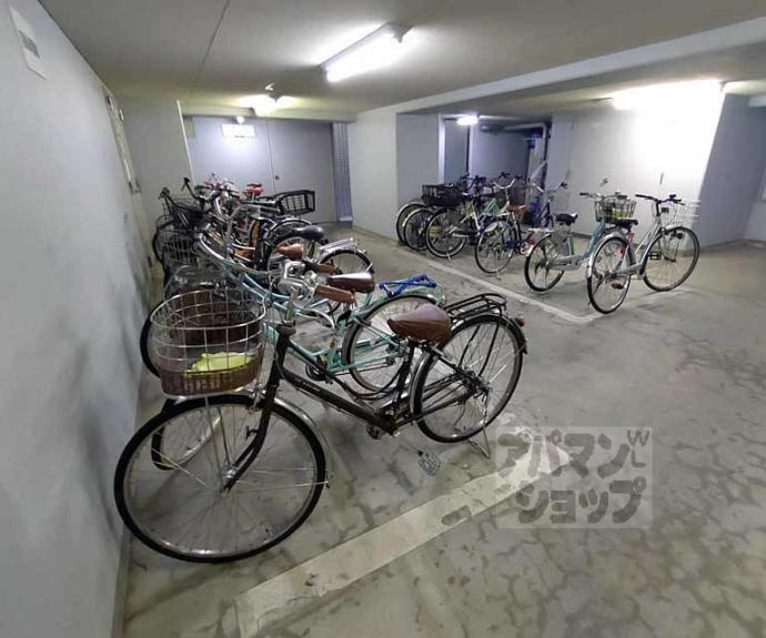 【デ・リード烏丸五条】間取