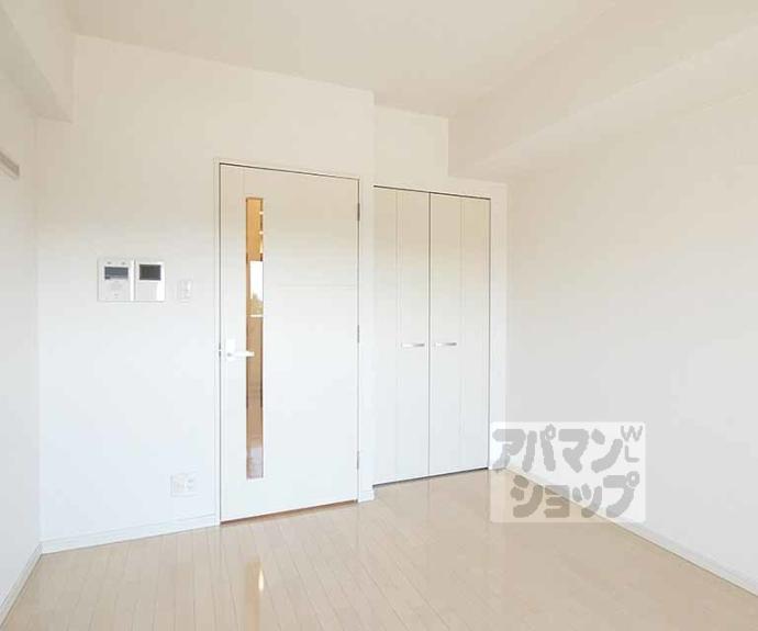 【プレサンス二条城北聚楽】間取