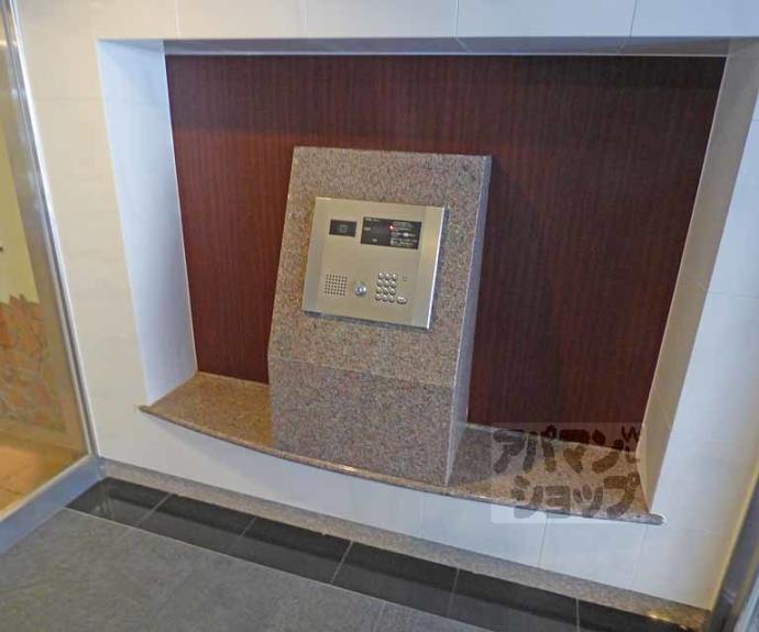 【ベルヴィ富小路】間取