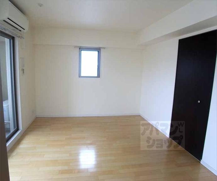 【ベルヴィ富小路】間取