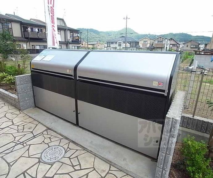 【トムズ ヴィラデスト】間取