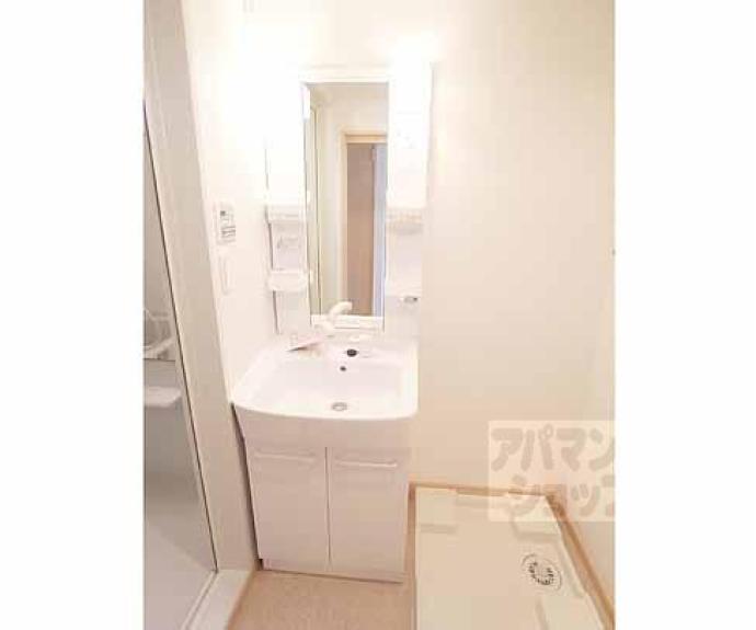 【トムズ ヴィラデスト】間取