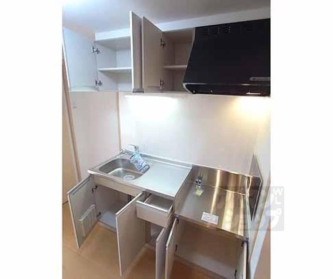 【トムズ ヴィラデスト】間取