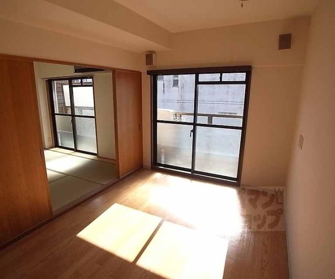 【ラ・レジダンス・ド・四条】間取