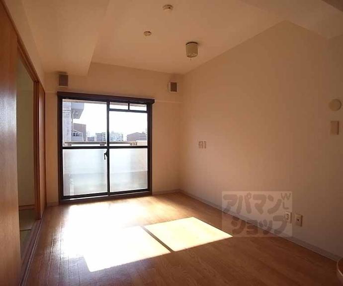 【ラ・レジダンス・ド・四条】間取