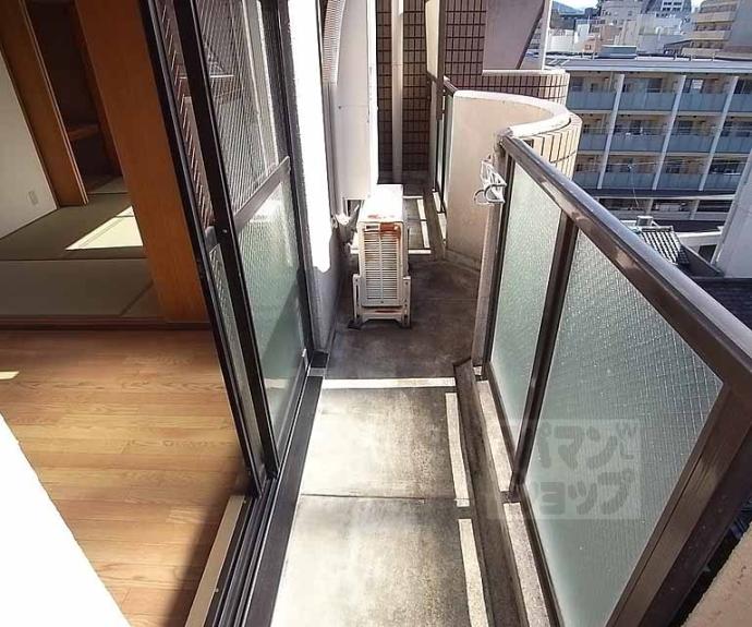 【ラ・レジダンス・ド・四条】間取