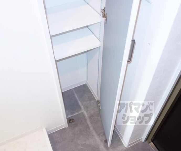 【サンフェスタ東福寺（Ａ・Ｂ棟）】間取