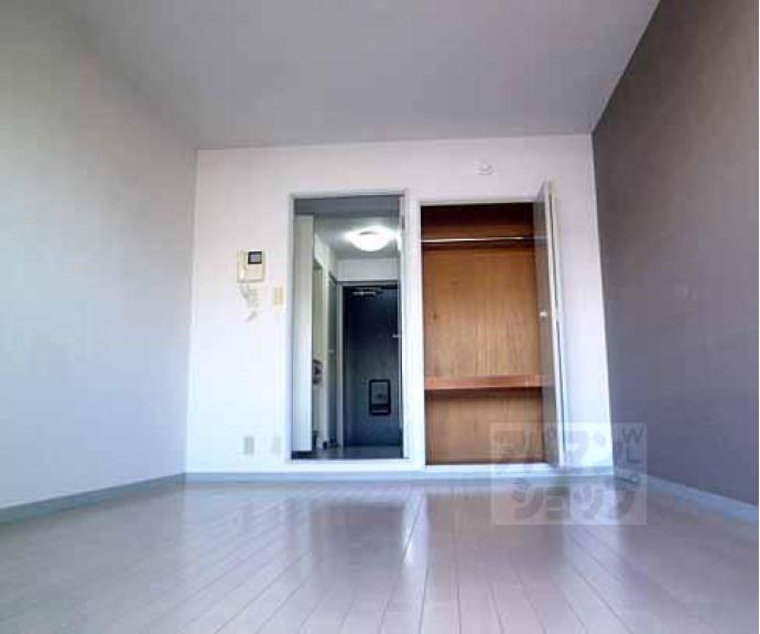 【サンフェスタ東福寺(A・B棟)】間取