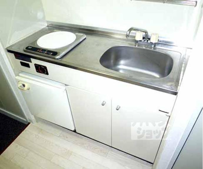 【サンフェスタ東福寺（Ａ・Ｂ棟）】間取