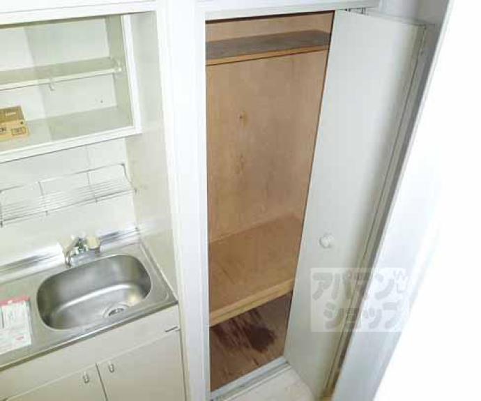 【サンフェスタ東福寺（Ａ・Ｂ棟）】間取