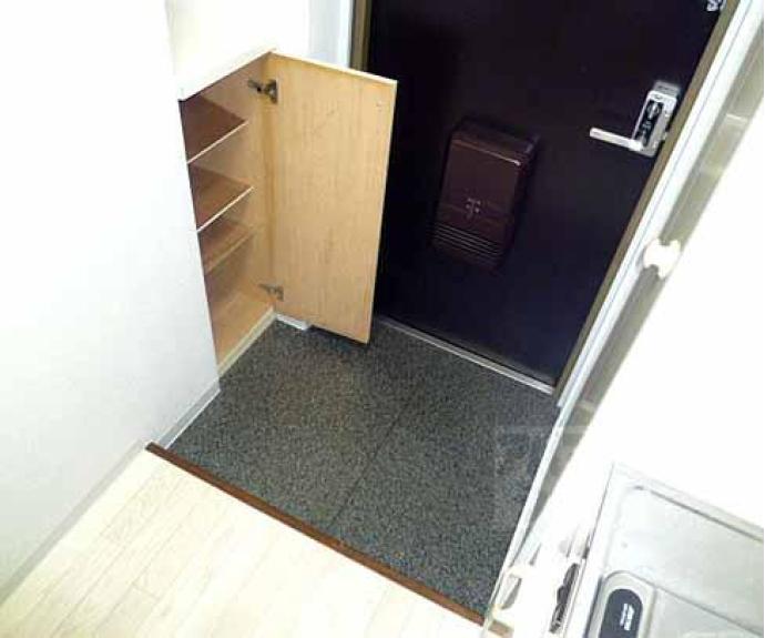 【サンフェスタ東福寺（Ａ・Ｂ棟）】間取