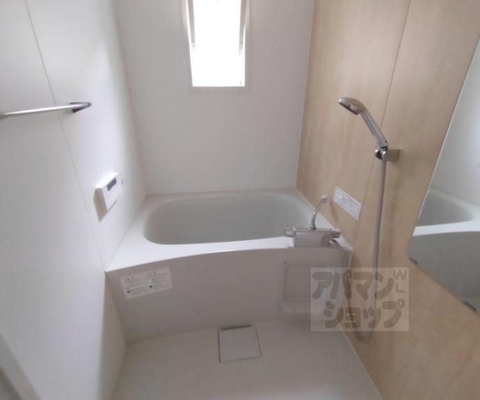 【グレースフル御所】間取