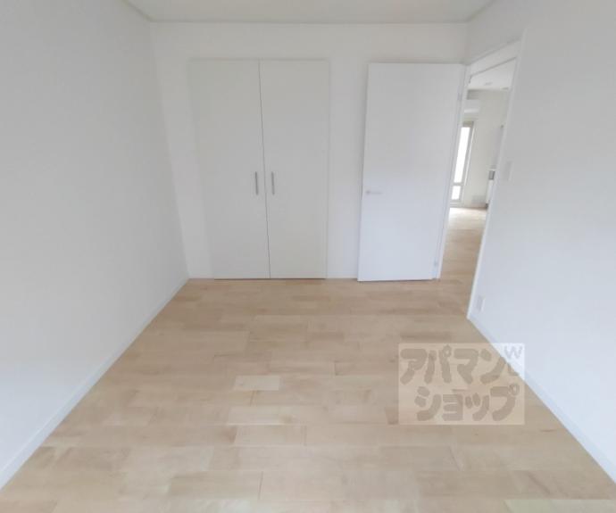 【グレースフル御所】間取