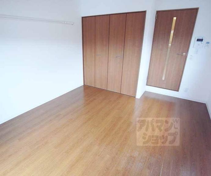 【フラット　オクａ】間取