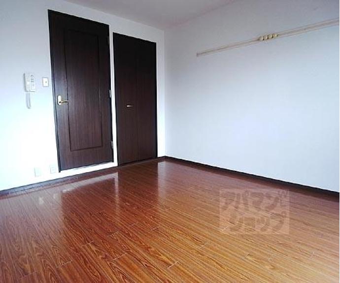 【エリーフラッツ西洞院】間取