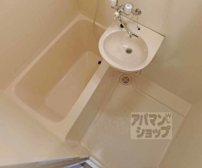 【エリーフラッツ西洞院】間取