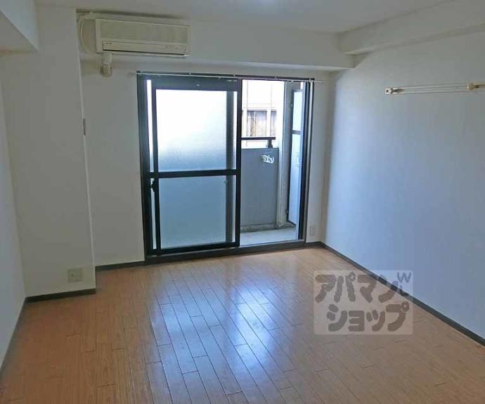 【エリーフラッツ西洞院】間取