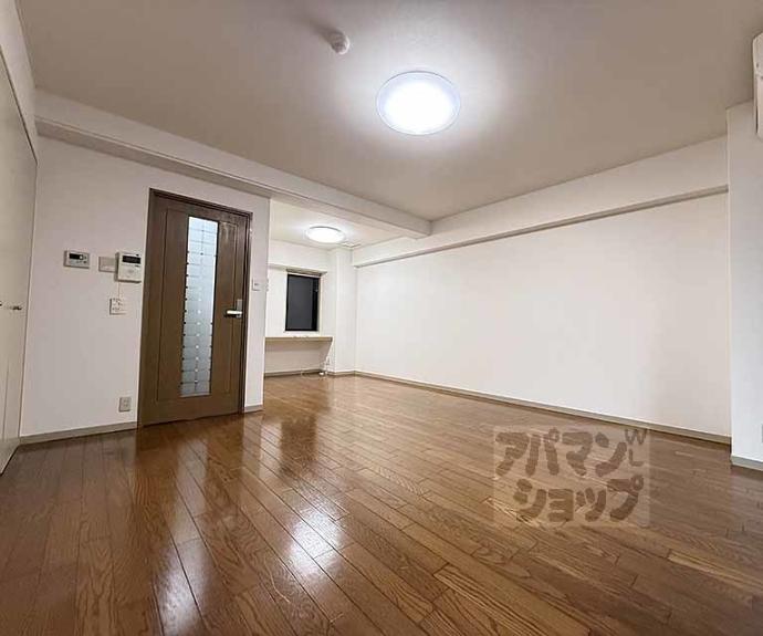 【ランブラス堀川】間取