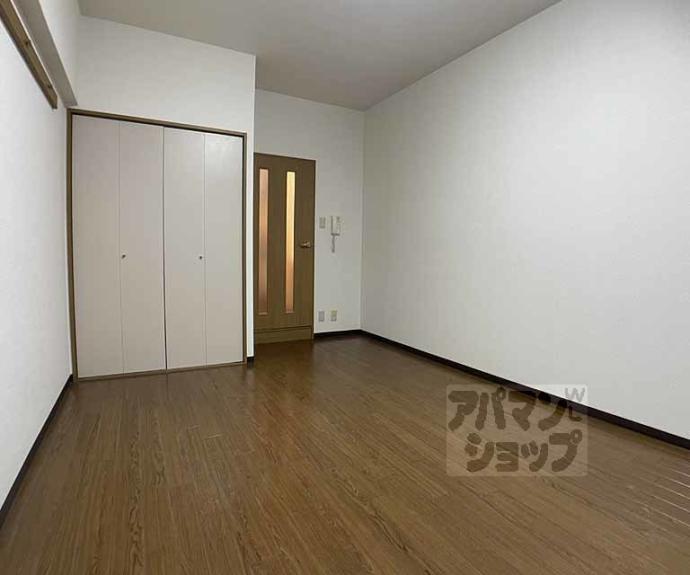 【ヴィヴァーチェ四条大宮】間取