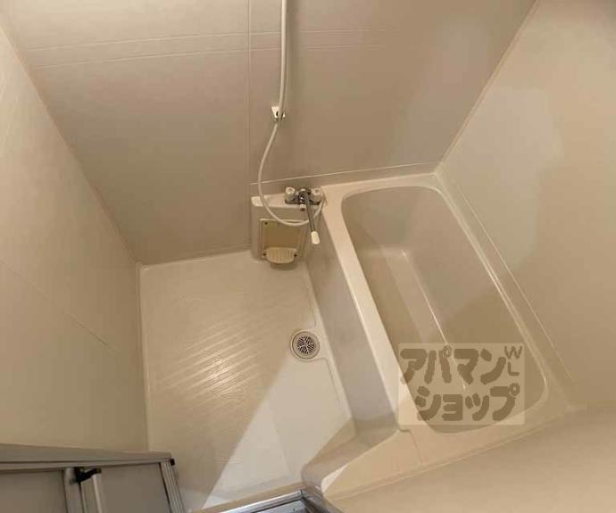 【ヴィヴァーチェ四条大宮】間取